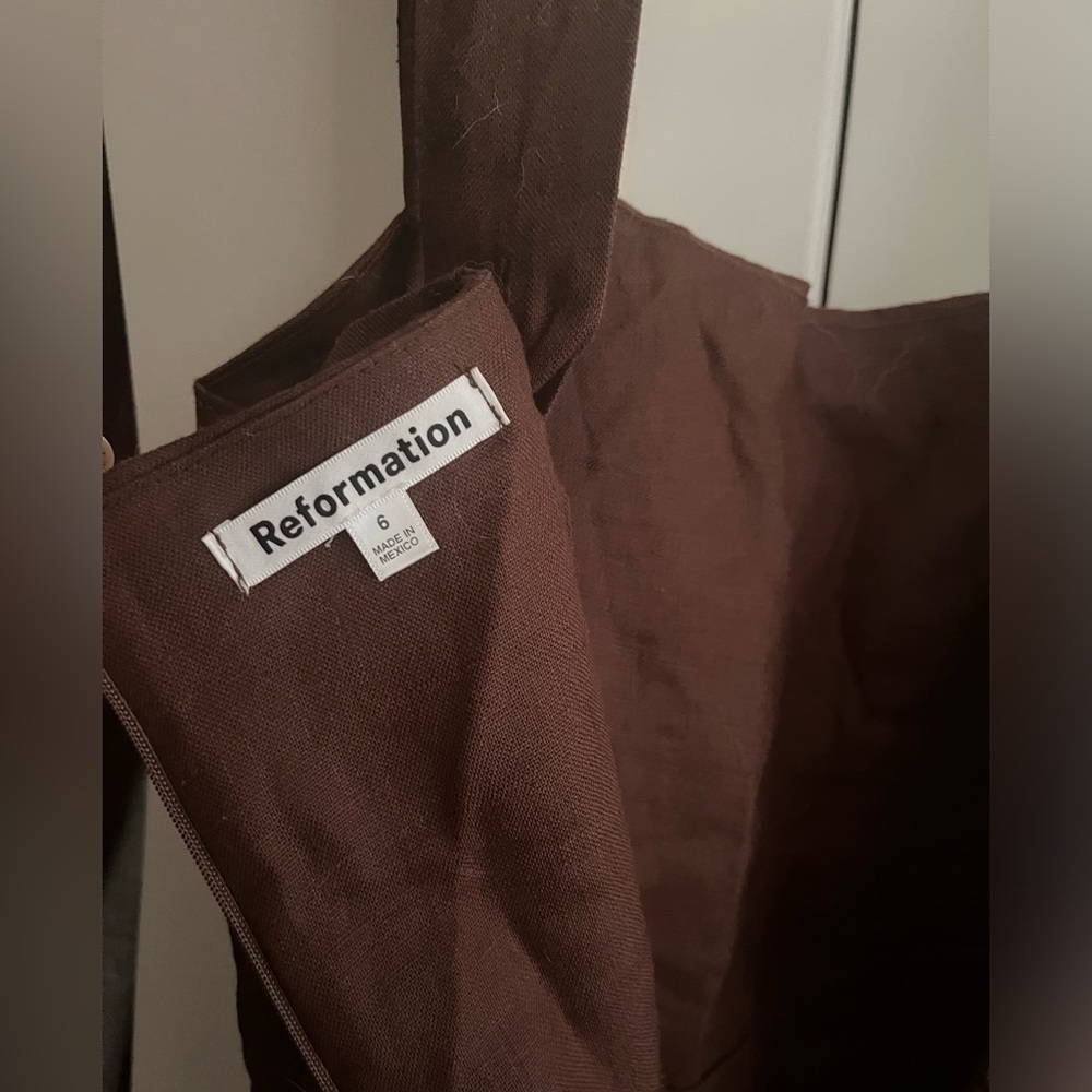 NWT Reformation Kerrigan Linen Dress (in Cafe) - Picture 10 of 10